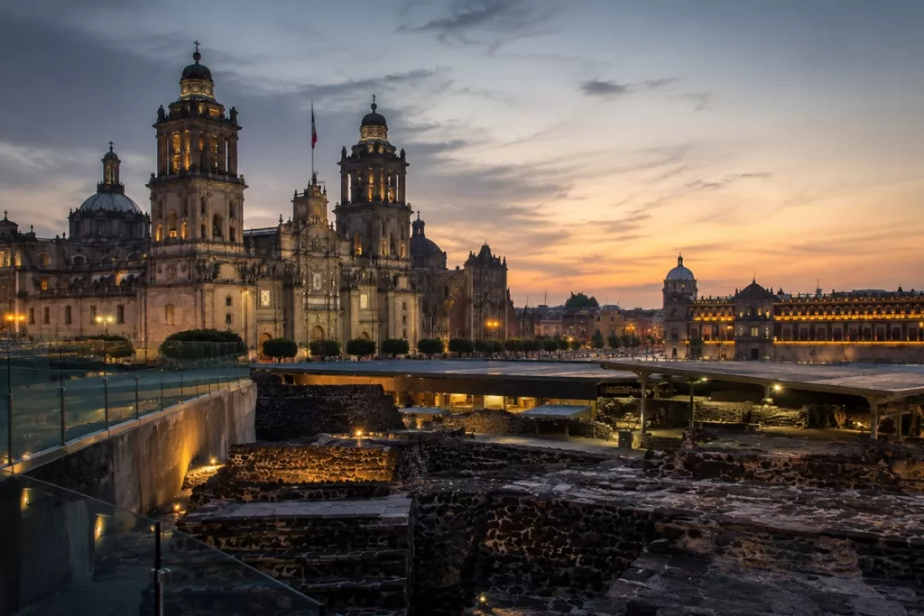 Free Tour: Del Corazón del Imperio a la Alameda Central